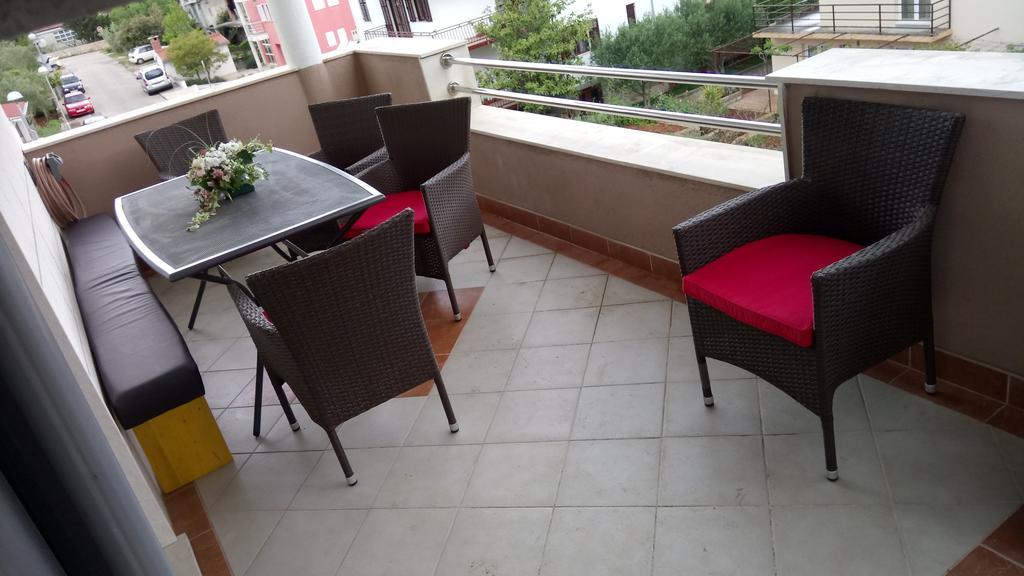 Peter&Zana Apartments Stari Grad  Exterior foto