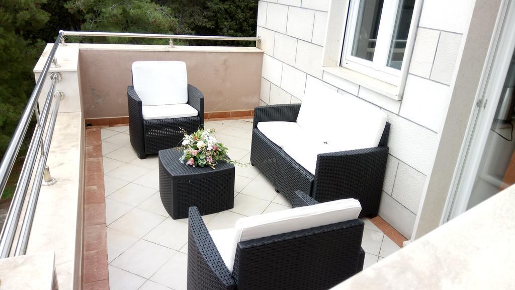 Peter&Zana Apartments Stari Grad  Exterior foto